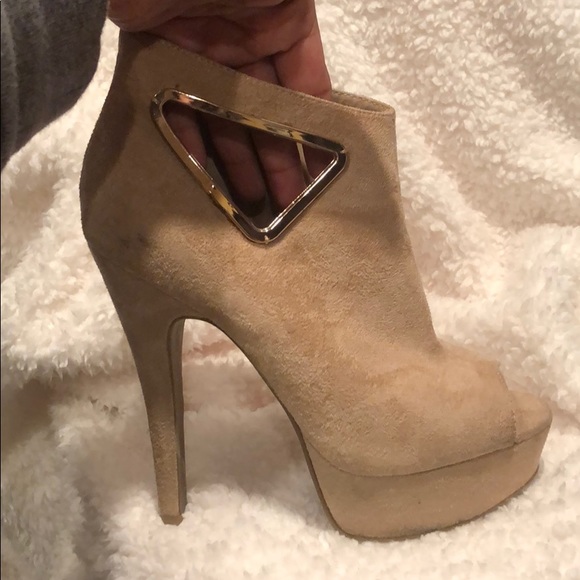 Open toe booties from bebe!!! - Picture 2 of 5